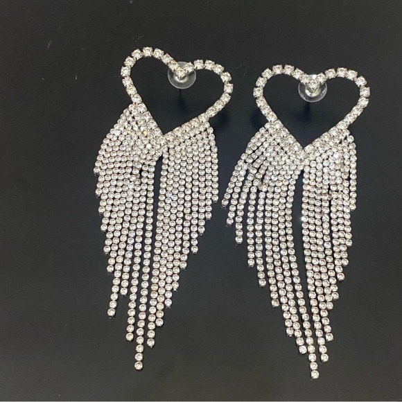 Unsigned Silver-tone Heart Fringe Tassel Bling Rhinestones Drop Earrings 25g. - Picture 4 of 13